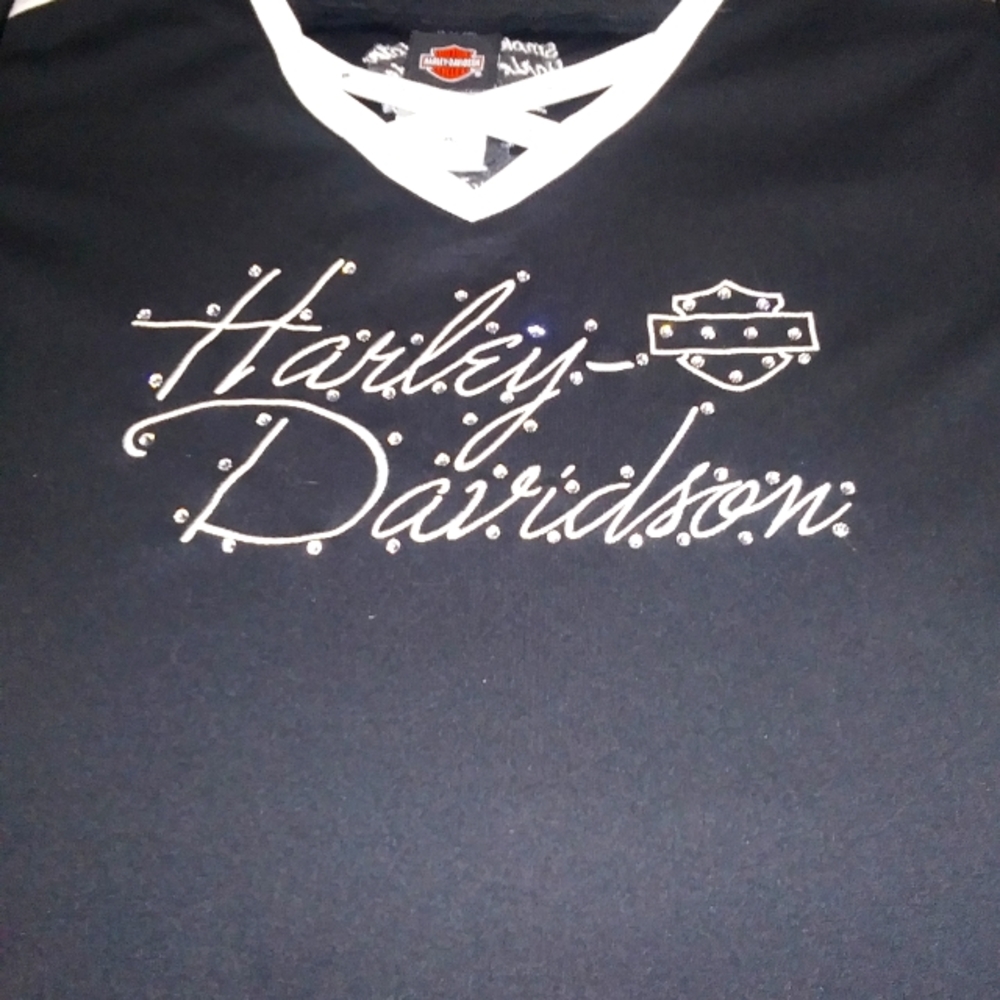 Women's Top